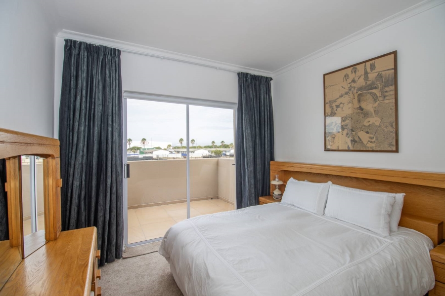 3 Bedroom Property for Sale in Royal Ascot Western Cape